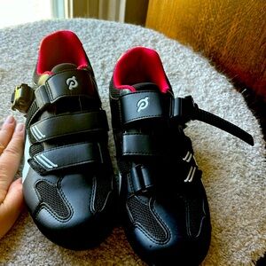Peloton cycling delta clip shoes